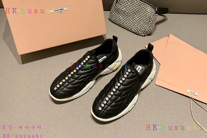 NEW 미우미우 신발 신상 MU 572220