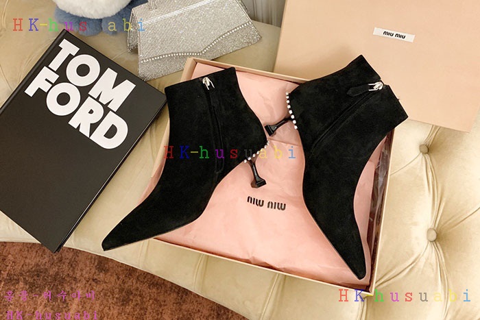 NEW 미우미우 신발 신상 MU 572226
