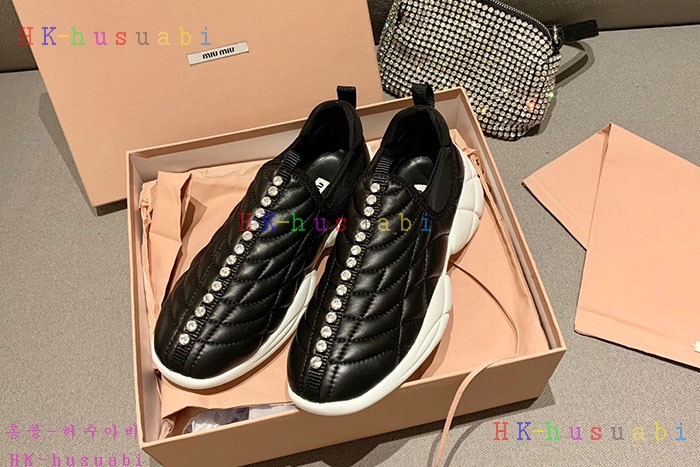 NEW 미우미우 신발 신상 MU 572220