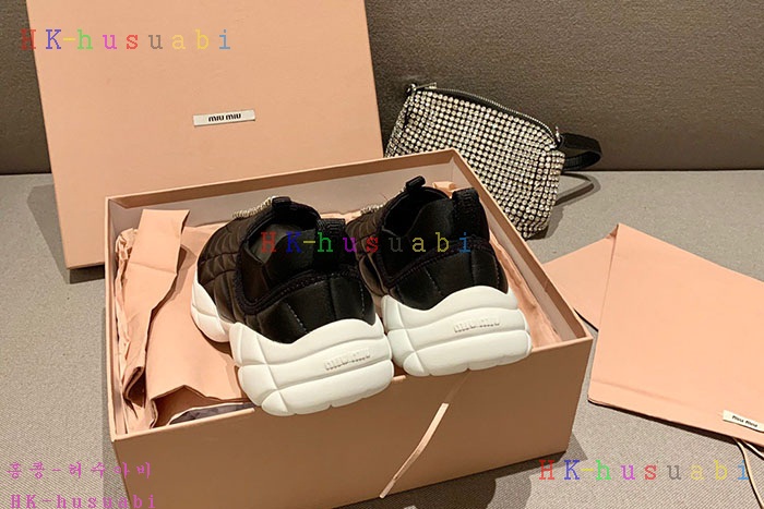 NEW 미우미우 신발 신상 MU 572220