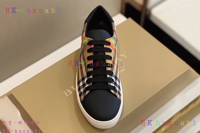 NEW 버버리 스니커즈 신상 BB727777