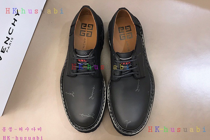 NEW 지방시 신발 신상 GV 747703