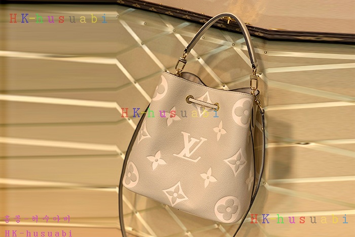 ★미러급★루이비통  네오노에 M45555