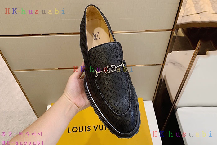 NEW 루이비통 신발 신상 LV 724121