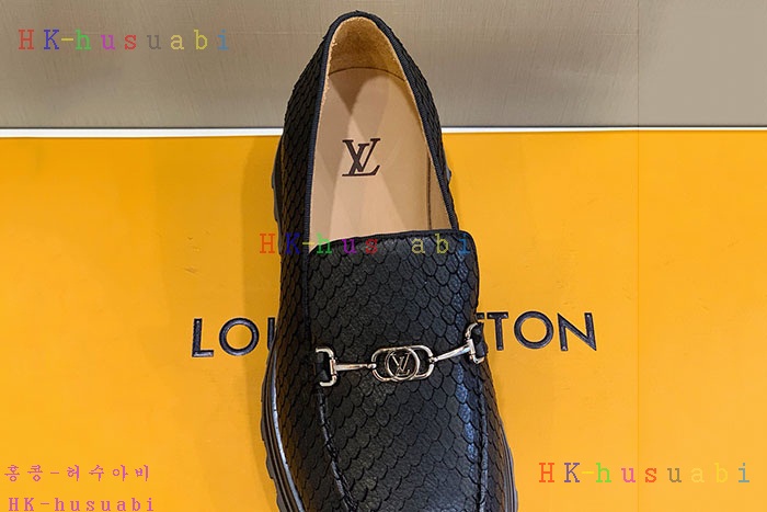 NEW 루이비통 신발 신상 LV 724121