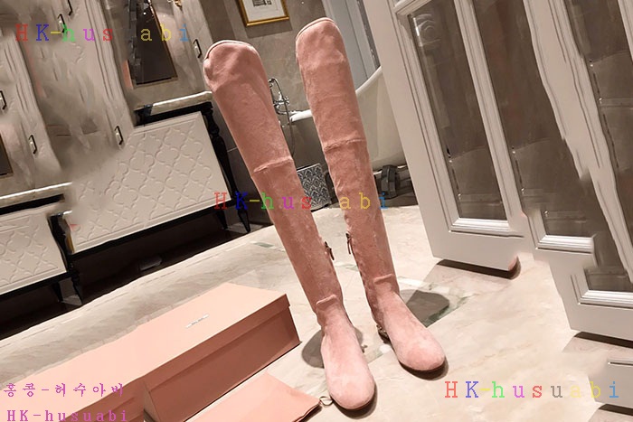 NEW 미우미우 부츠 신상 MU 927552