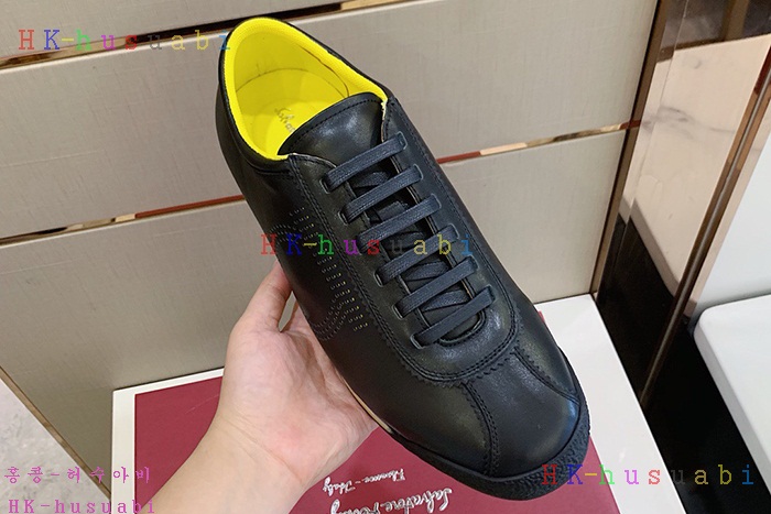 NEW 페라가모 신발 신상 F 724111