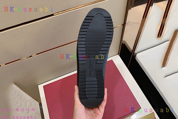 NEW 페라가모 신발 신상 F 724111