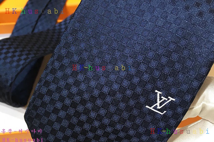 NEW 루이비통 넥타이 신상 LV 757444