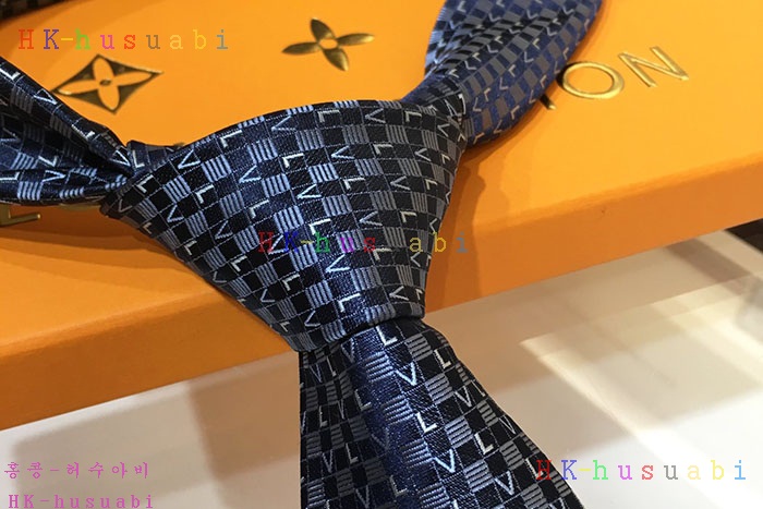 NEW 루이비통 넥타이 신상 LV 757449