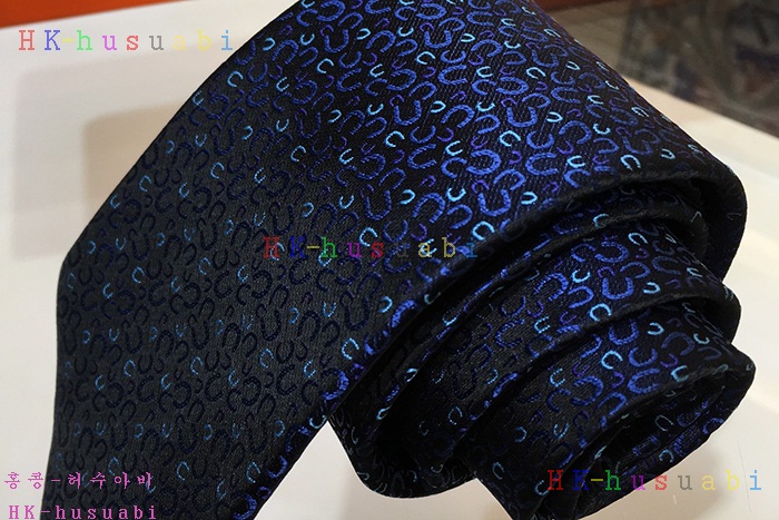 NEW 에르메스 넥타이 신상 H428016