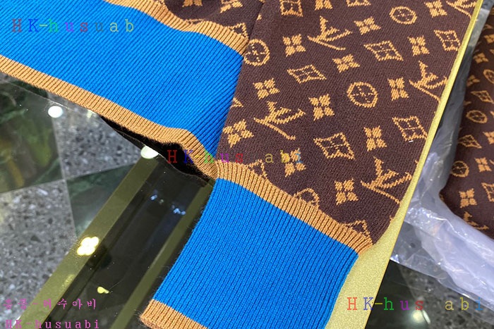 NEW 루이비통 니트 신상 LV755422
