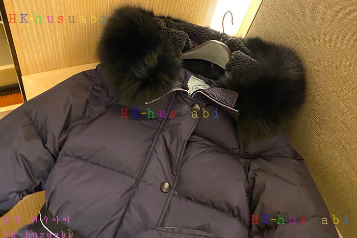NEW 프라다 패딩 신상 P 4272206