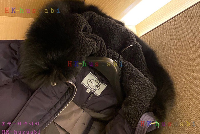 NEW 프라다 패딩 신상 P 4272206