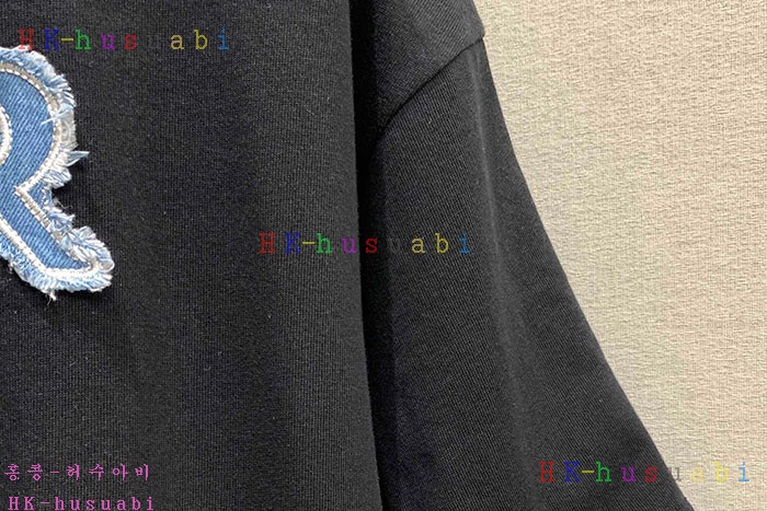 NEW 디올 반팔티 신상 DR 428589