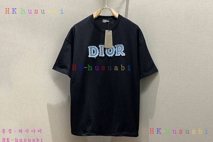 NEW 디올 반팔티 신상 DR 428589