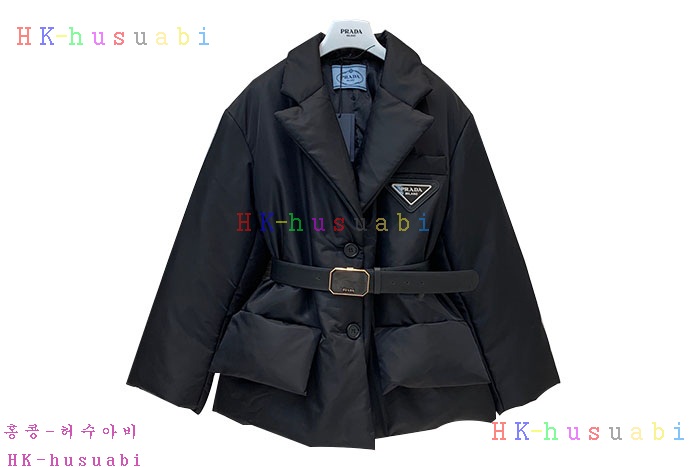 NEW 프라다 패딩 신상 P 927553