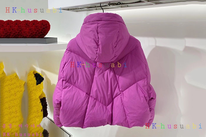 NEW 몽클레어 패딩 신상 M 875555