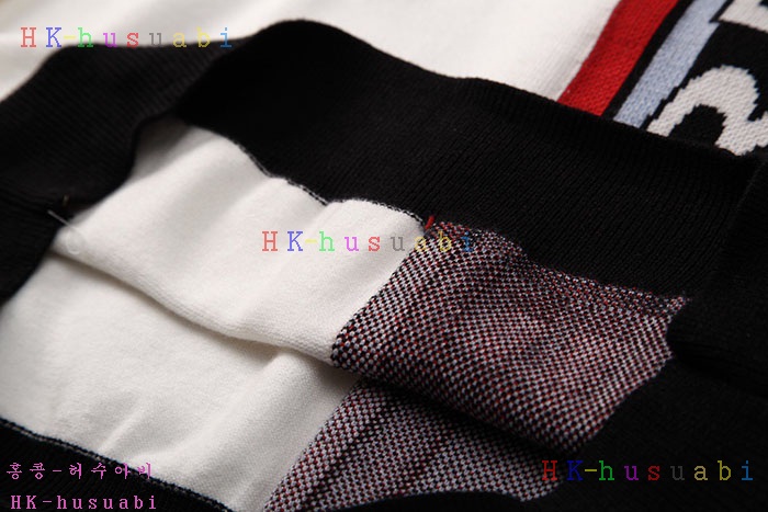 NEW 버버리 솜패딩 신상 BB 8572457