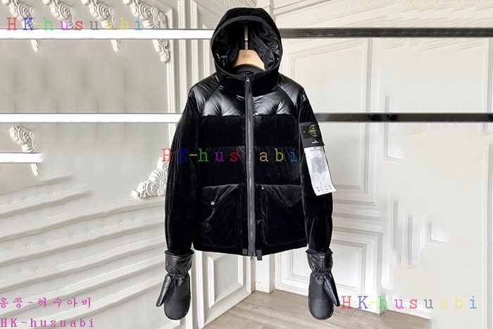 NEW 스톤 아일랜드 패딩 신상 ST 857244