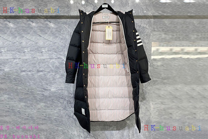 NEW 톰브라운 패딩 신상 TB872444