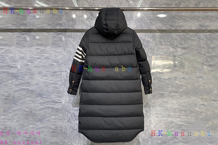 NEW 톰브라운 패딩 신상 TB872444