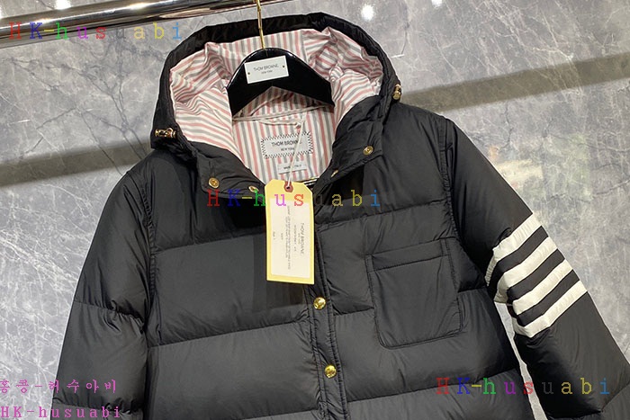 NEW 톰브라운 패딩 신상 TB872444