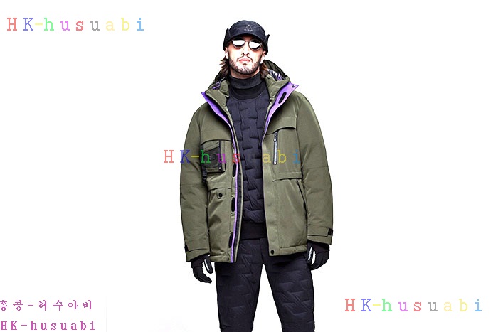 NEW 발렌시아가  패딩 신상 B 579661