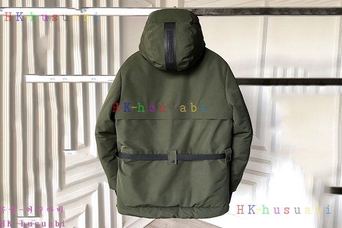NEW 발렌시아가  패딩 신상 B 579661