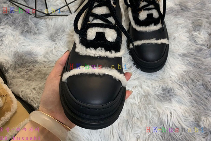 NEW 샤넬 신발 신상 C 744422