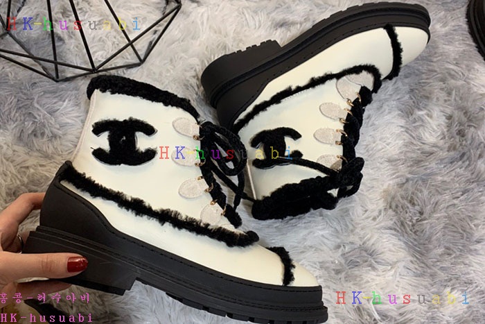 NEW 샤넬 신발 신상 C 744422