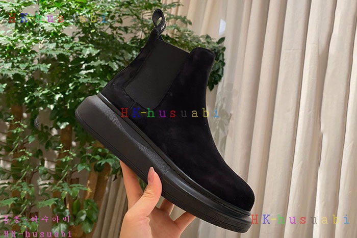NEW 알렉산더맥퀸  신발 신상 M252225