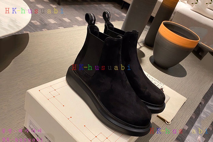 NEW 알렉산더맥퀸  신발 신상 M252225