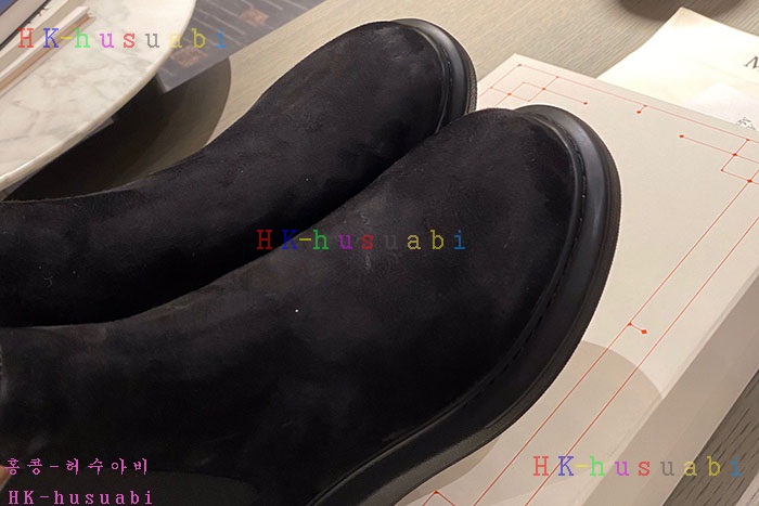 NEW 알렉산더맥퀸  신발 신상 M252225