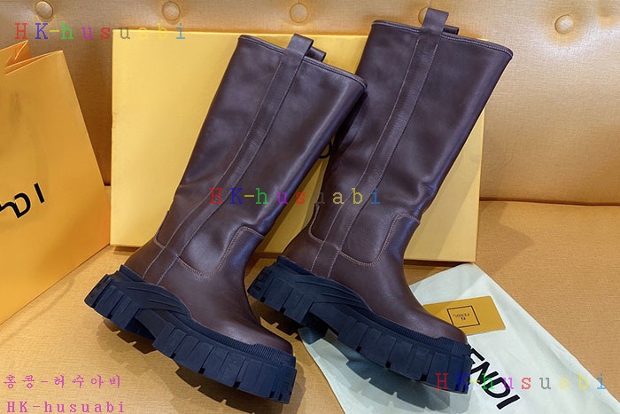 NEW 펜디 부츠 신상 FD 9572252