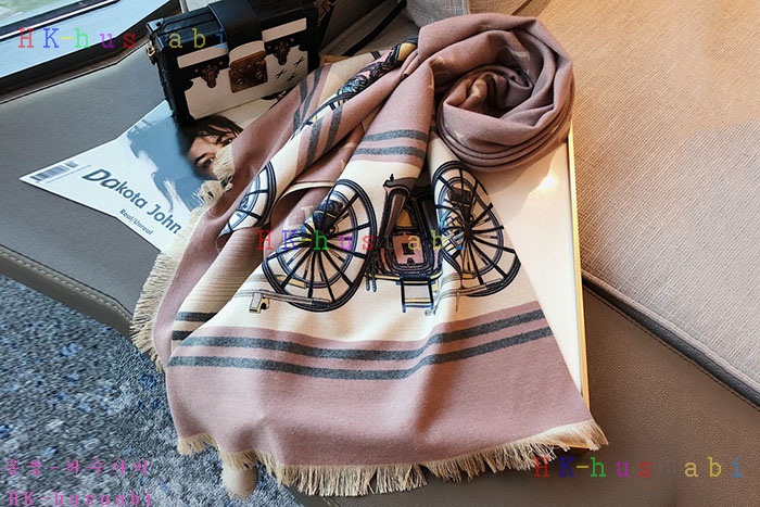 NEW 에르메스  머플러 신상 H 6352282
