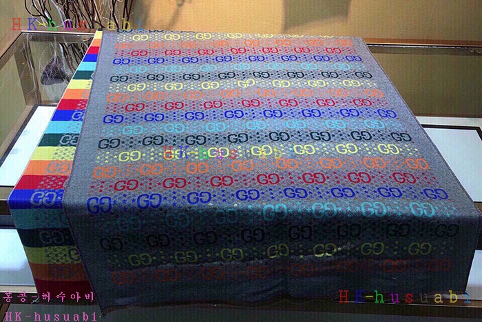 NEW 구찌 머플러 신상 GU 2436733