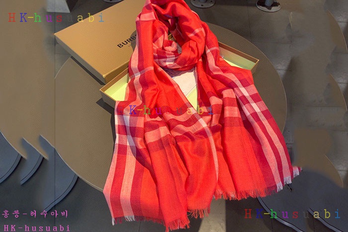 NEW 버버리 머플러 신상 BB 573346