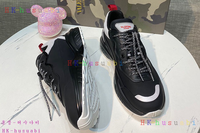 NEW 발렌티노  스니커즈 V 72520
