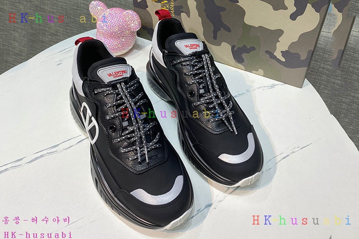 NEW 발렌티노  스니커즈 V 72520