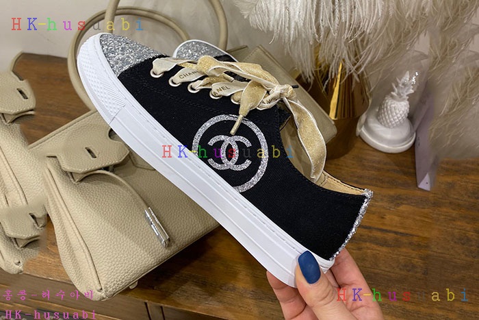 NEW  샤넬 신발  신상 C 582564