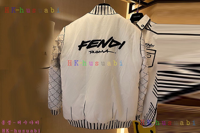 NEW 펜디 패딩 신상 FD 528335