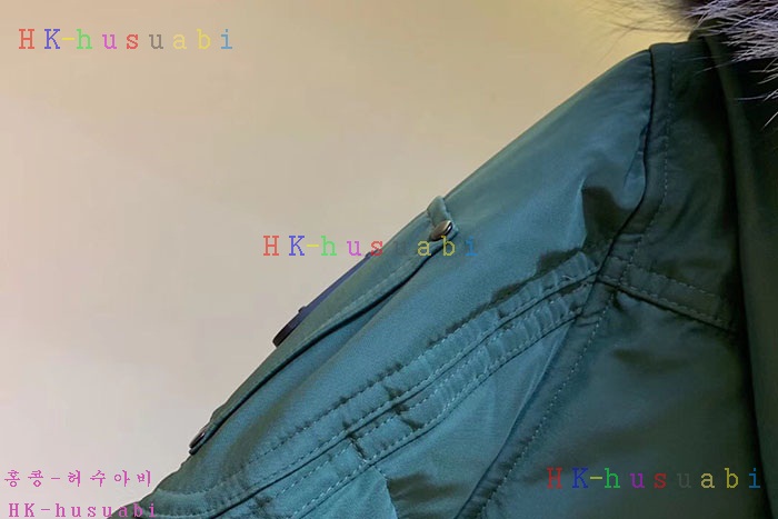 NEW 무스너클 패딩 신상 M 625223