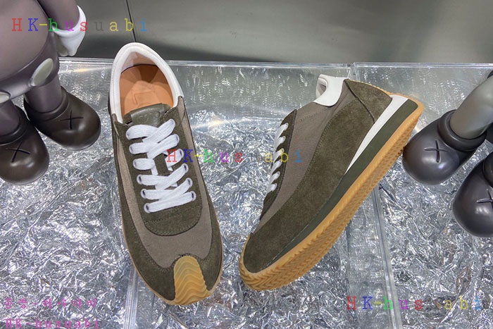 NEW 로에베 스니커즈 신상 LW 936557