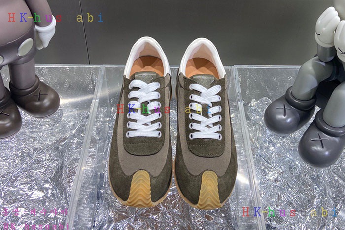 NEW 로에베 스니커즈 신상 LW 936557