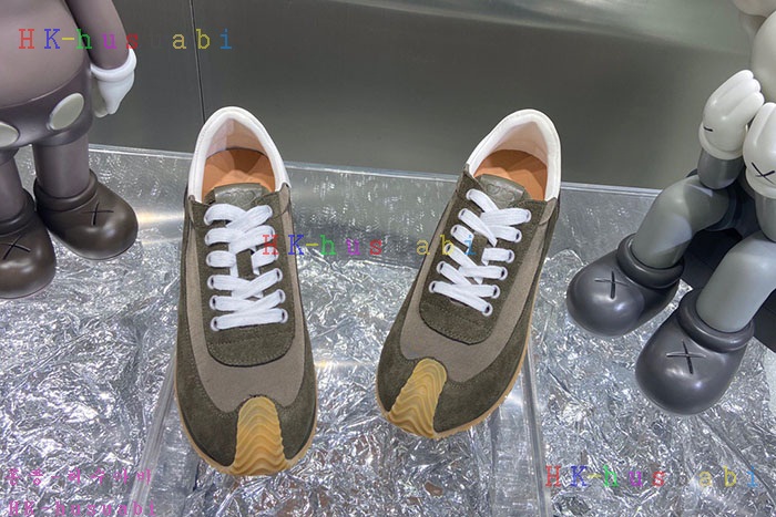 NEW 로에베 스니커즈 신상 LW 936557