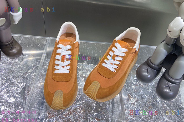 NEW 로에베 스니커즈 신상 LW 936550