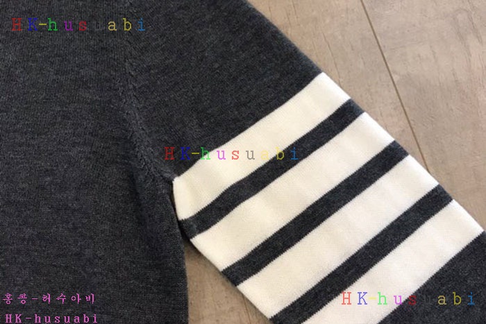 NEW 톰브라운 니트 신상 TB 726553