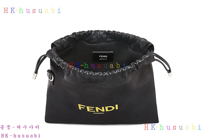 ★미러급★펜디 로고 팩 숄더 스트랩 파우치 FD 55530-3