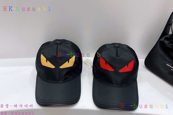 NEW 펜디 모자 신상 F 528221